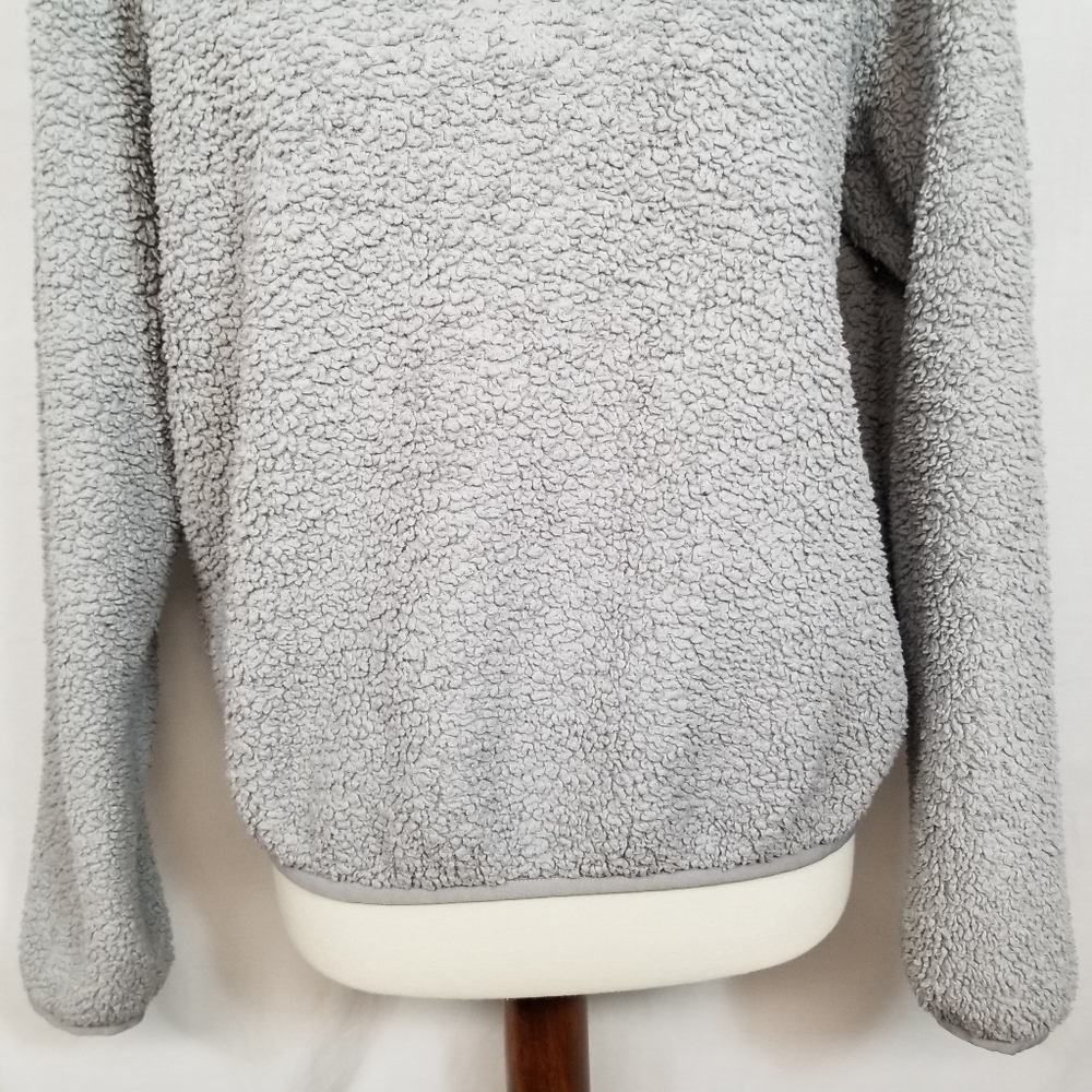 Patagonia Recycle Fabric Women's Small Gray Sherpa 1/4 Zip-Up Sweatshirt - Picture 3 of 11